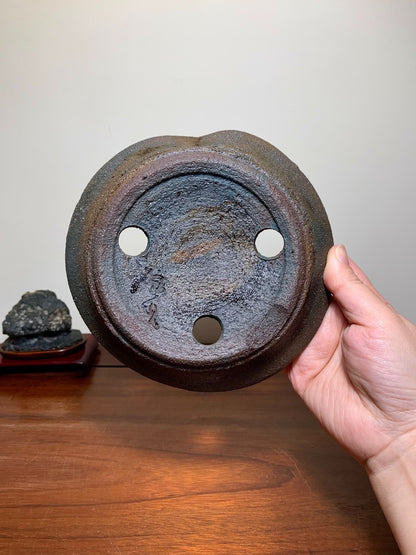 Hand-Pinched Nanban Round Pot