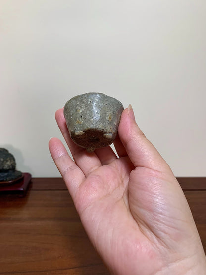 Imaoka Chōsō Kiln-Transmuted Three-Footed Round Pot