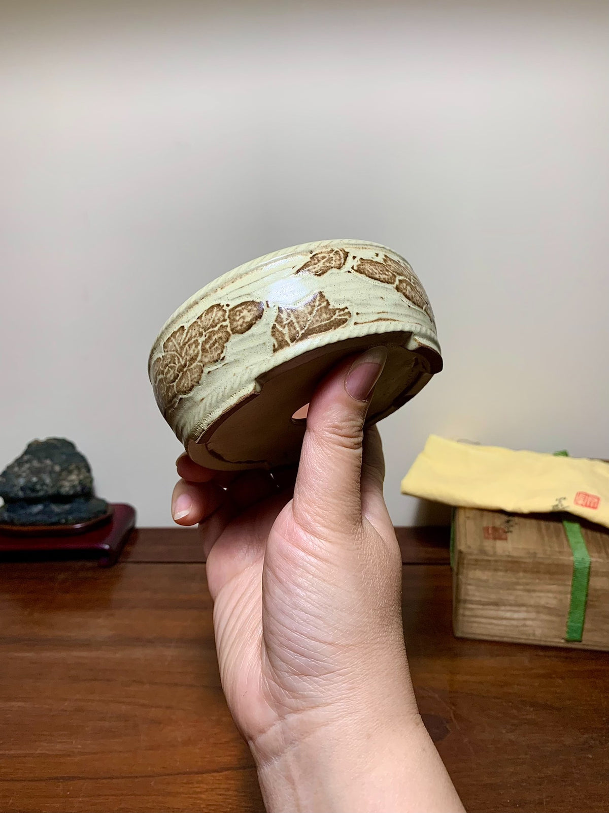Heian Kōzan, Double Rope-Rimmed Pot with Peony Decoration