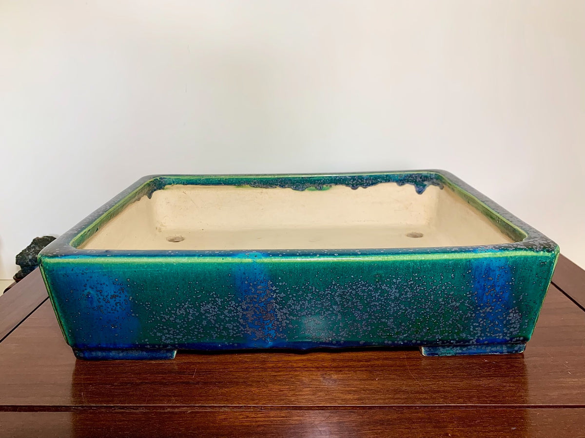 Sen Dai Kōyō Cloth-Textured Glaze, Cornered Cut-Foot Rectangular Japanese Flower Pot