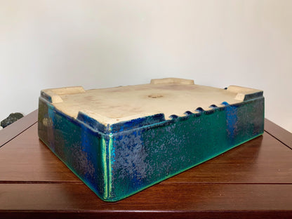Sen Dai Kōyō Cloth-Textured Glaze, Cornered Cut-Foot Rectangular Japanese Flower Pot