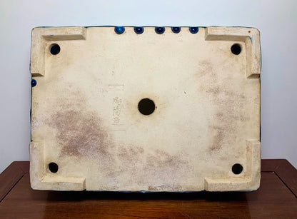 Sen Dai Kōyō Cloth-Textured Glaze, Cornered Cut-Foot Rectangular Japanese Flower Pot