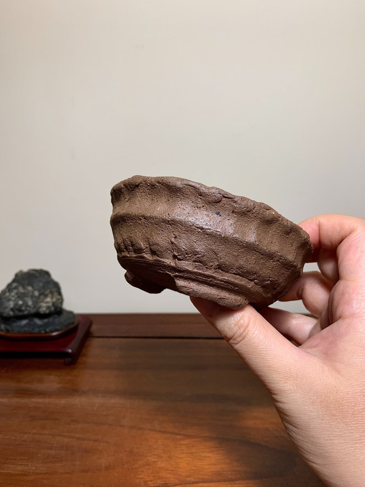 Matsumoto Reikō Hand-Pinched Outer Rim Middle Band Nanban Nanban Pot