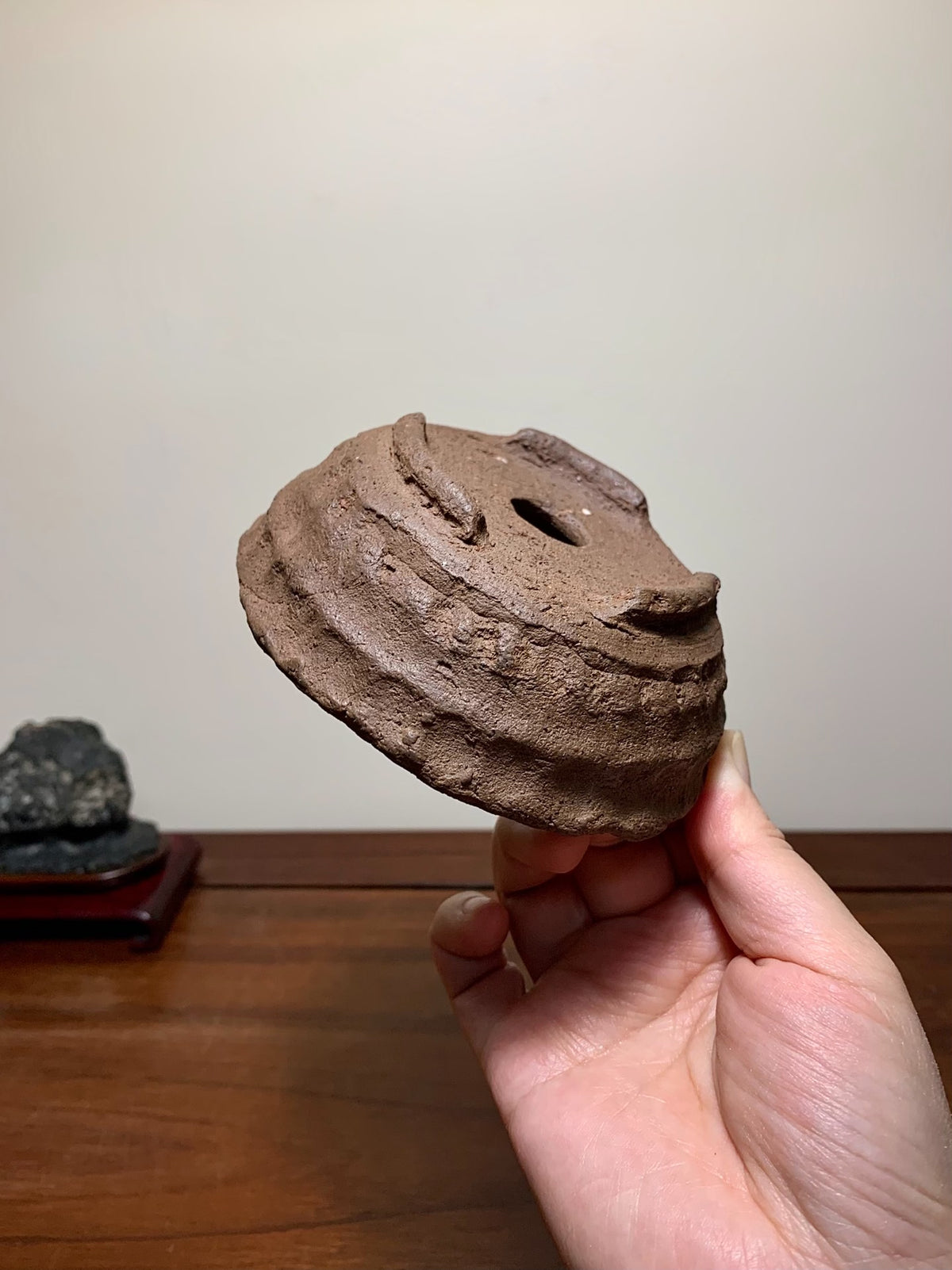 Matsumoto Reikō Hand-Pinched Outer Rim Middle Band Nanban Nanban Pot