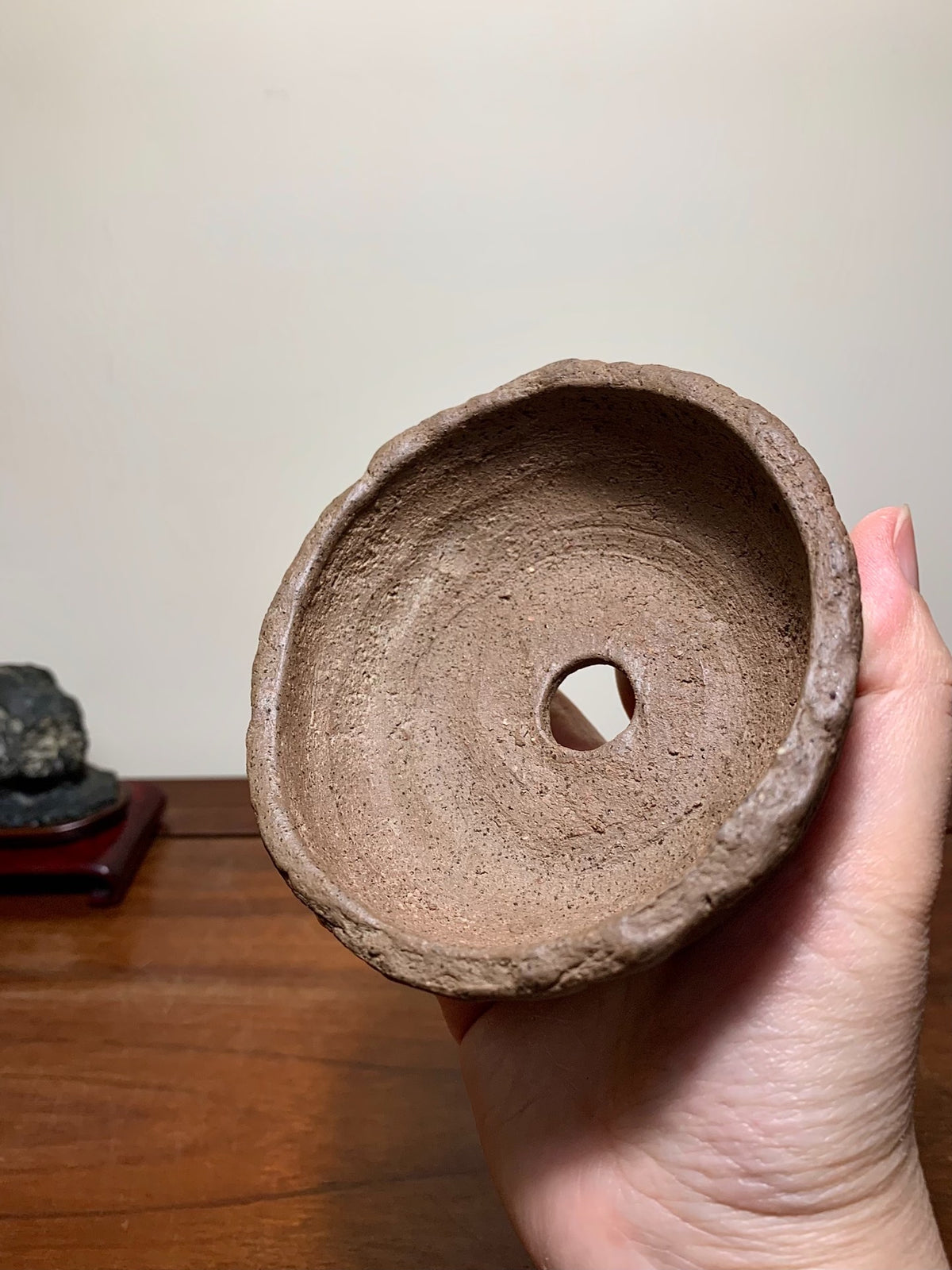 Matsumoto Reikō Hand-Pinched Outer Rim Middle Band Nanban Nanban Pot