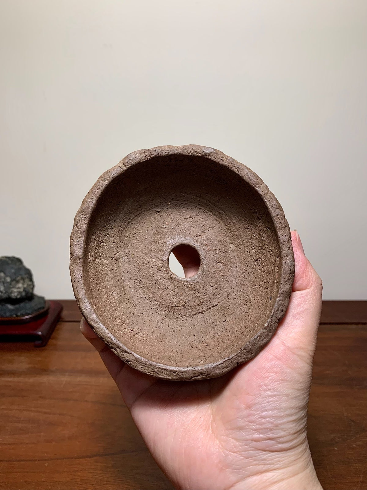 Matsumoto Reikō Hand-Pinched Outer Rim Middle Band Nanban Nanban Pot