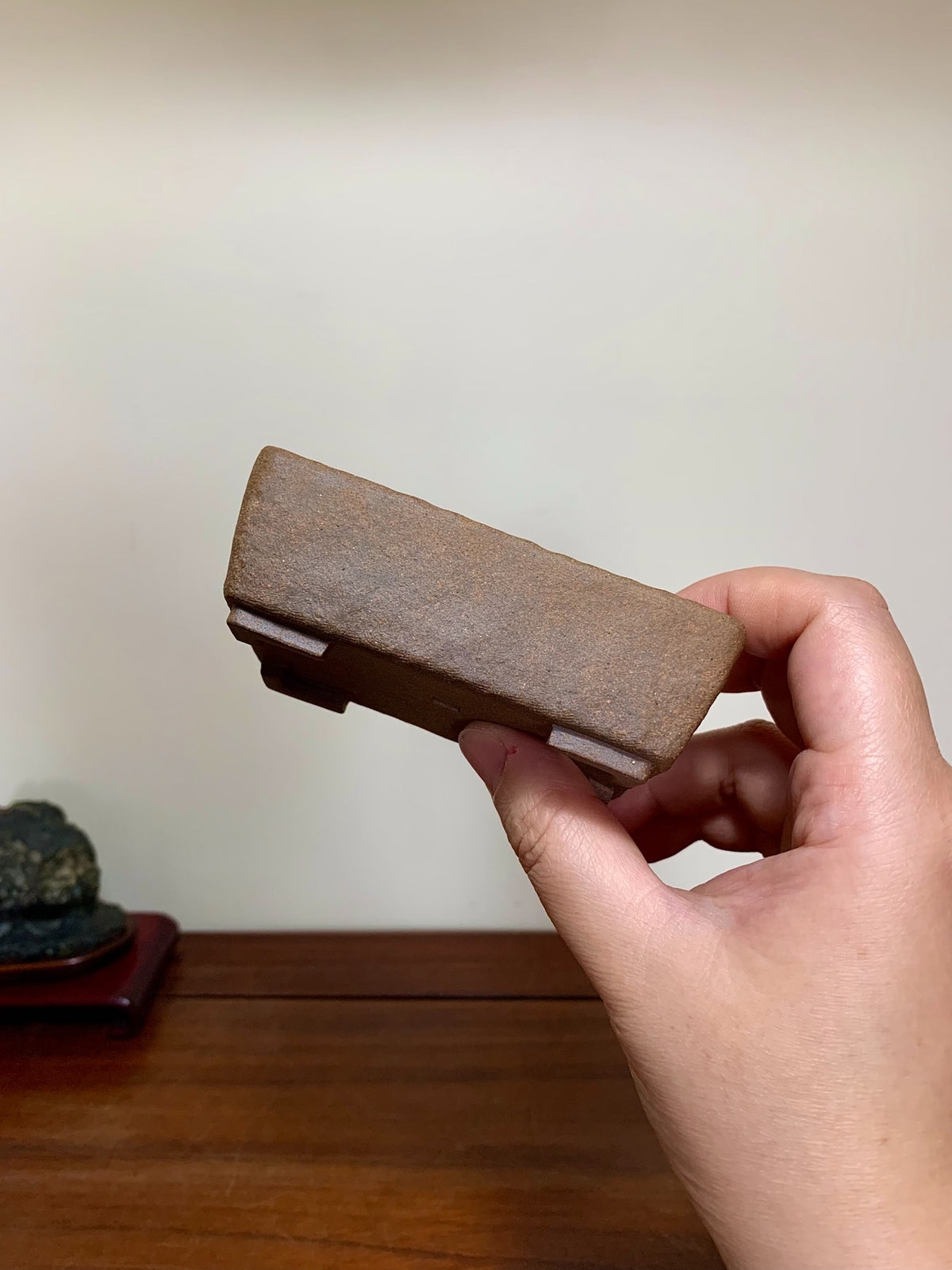 Kiso No Kawa Shuishi Cut-Foot Rectangular Japanese Pot