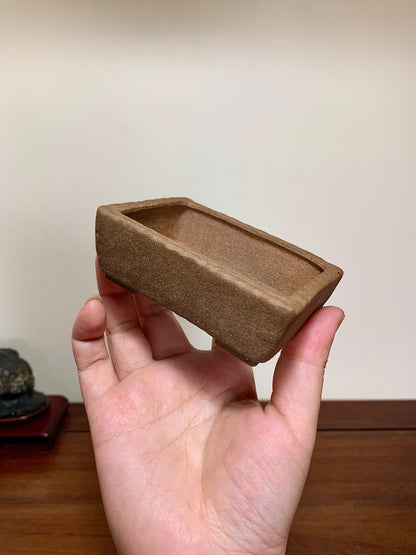 Kiso No Kawa Shuishi Cut-Foot Rectangular Japanese Pot