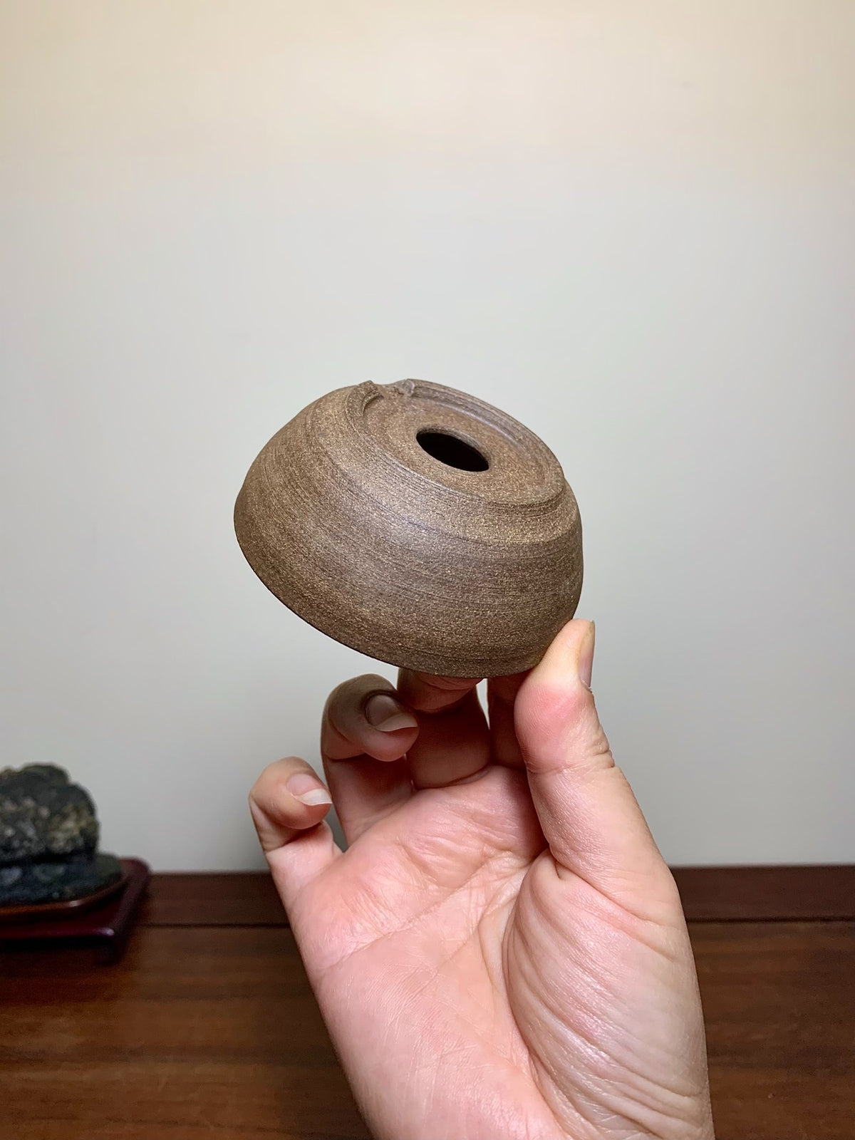 Man'kō Shūzan Cut-Foot Round Pot