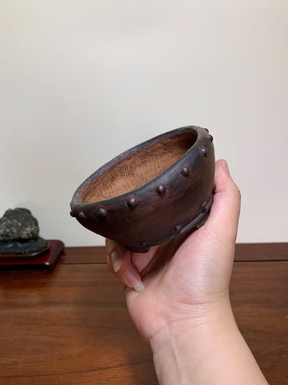 Fuzhou Double-Studded Round Pot