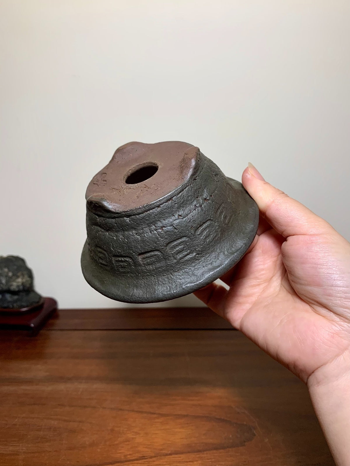 Kozukuri Sōsen Outer Rim with Thunder Pattern, Nanban Conical Japanese Flower Pot