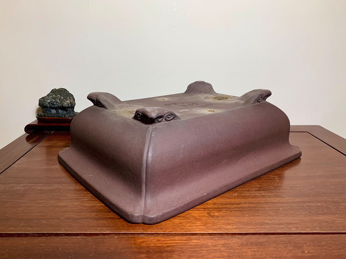 Matsu-Sen-Yaki Shidei Outer Rim Cloud Feet Rectangular Japanese Pot