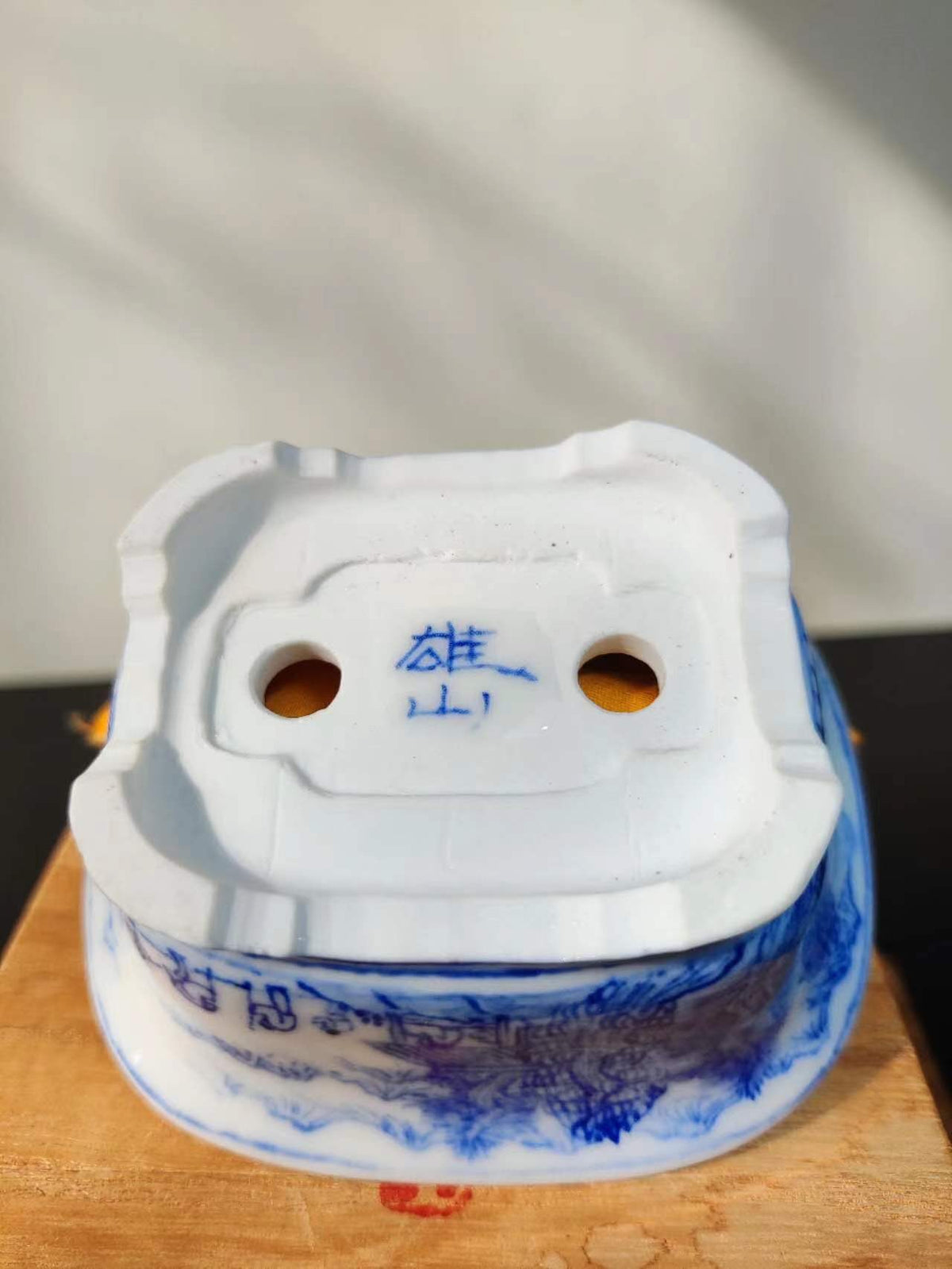 Fuji-Kake Yūzan, Delicate Brushwork