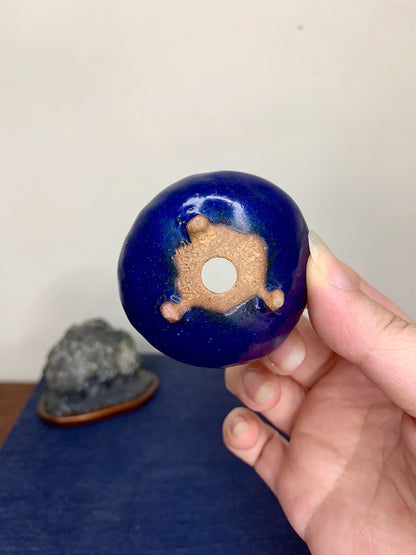 Tōshita Yūsei Ruri Blue Glaze Hand-Pinched Round Pot