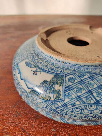 Shodai Ishida Shōseki Super-Aged Patina Flower Pot