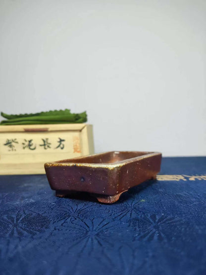 Metal-Glazed Pot with Strong Metallic Luster by Uno Tō