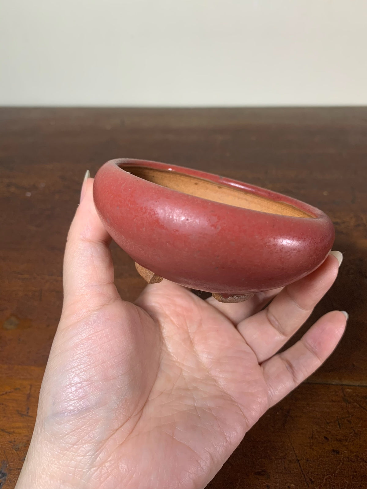 Shinsha Copper-Red Glaze Round Pot by Heian Kōsen