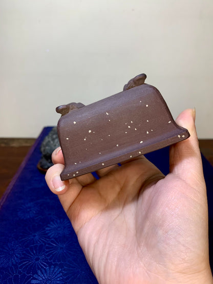 Purple Clay, Outer Rim, Cloud Feet, Small Rectangular Flower Pot by Rin Tōsaku