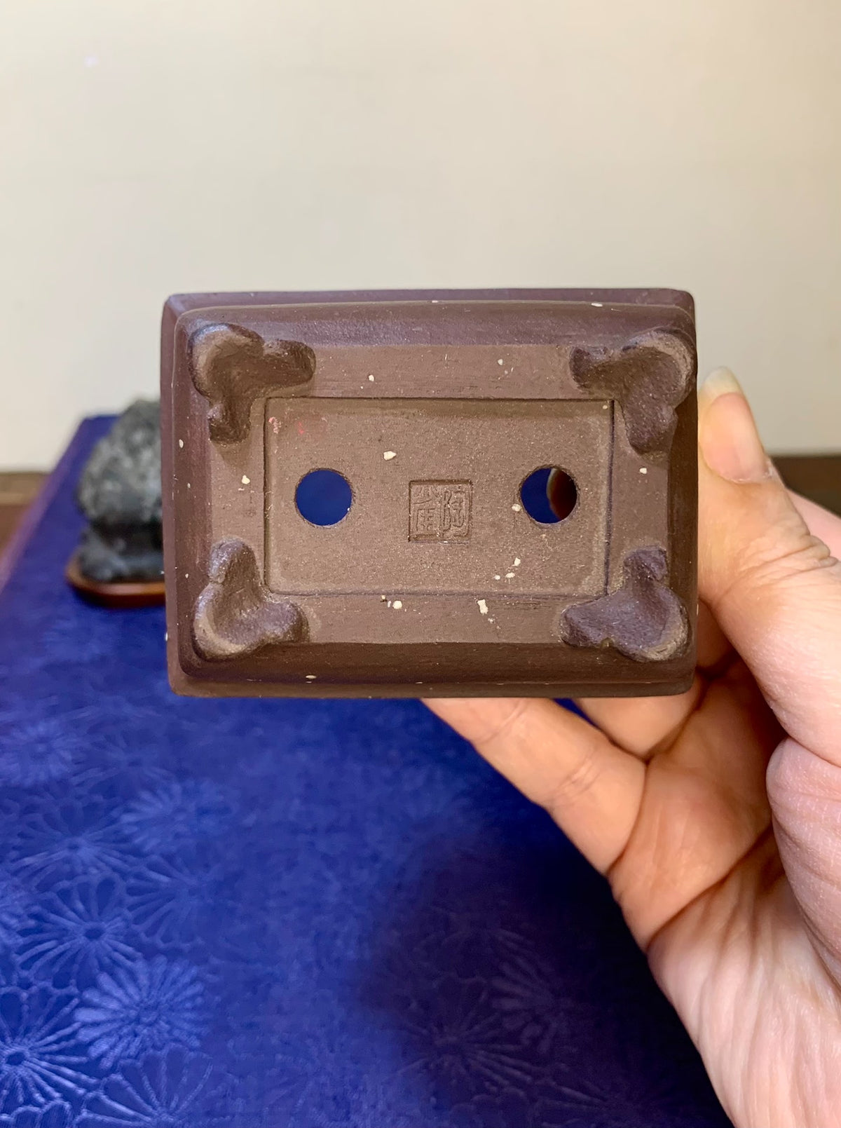 Purple Clay, Outer Rim, Cloud Feet, Small Rectangular Flower Pot by Rin Tōsaku