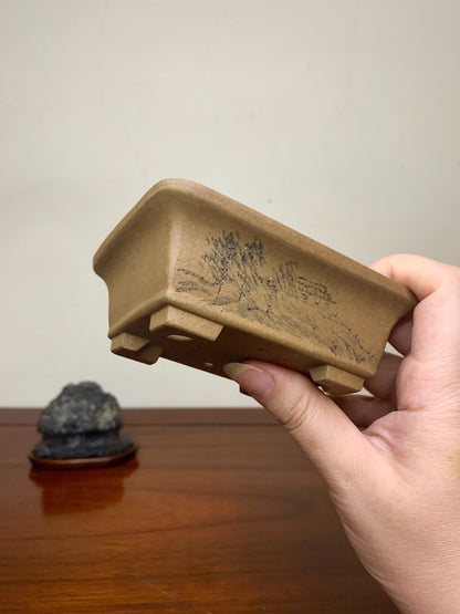 Manryuhei White Clay Studded Relief-Carved Landscape Outer Rim Gently Rounded Cut Feet Rectangular Pot