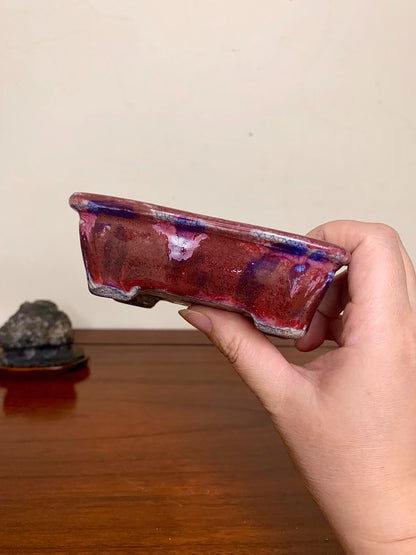 Echizen Bunsan Shinsha Copper-Red Glaze Kiln-Transmuted Cut-Foot Rectangular Pot