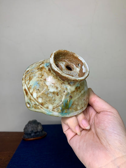 Echizen Monzan Rare Three-Eared High-Footed Basket Pot