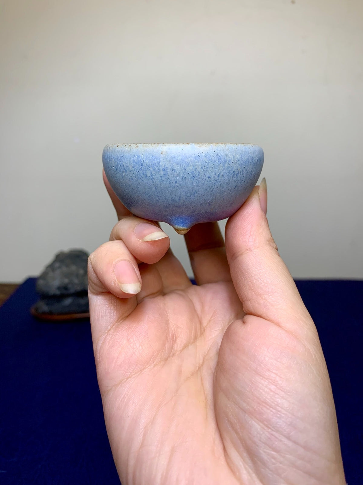 Sky-Blue Glaze, Three-Footed Small Round Pot by Ito Shika