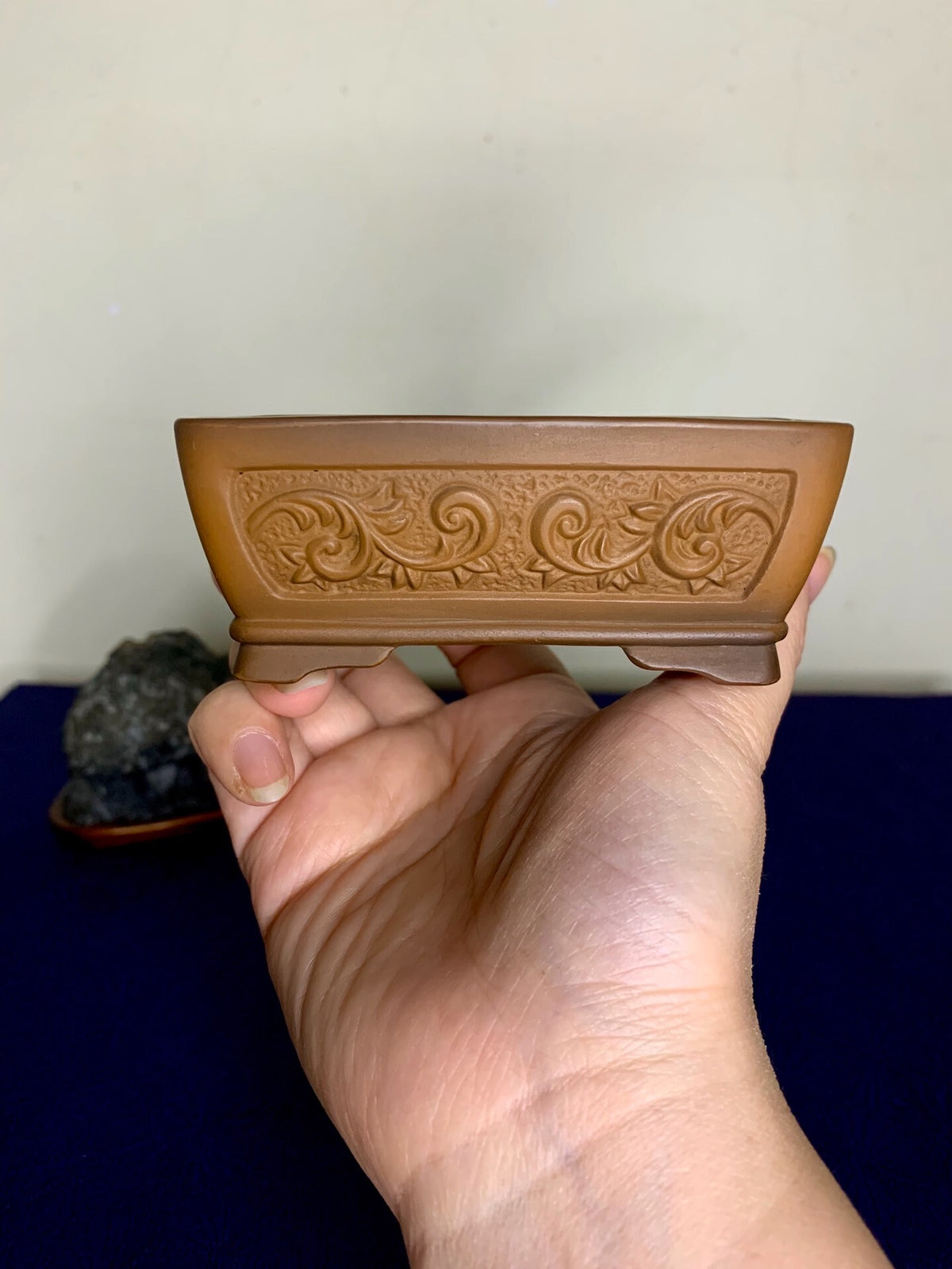 Four-Panel Painted Panels Relief-Carved Small Rectangular Japanese Pot by Hirata Migen