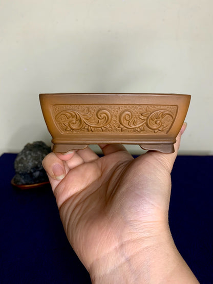 Four-Panel Painted Panels Relief-Carved Small Rectangular Japanese Pot by Hirata Migen