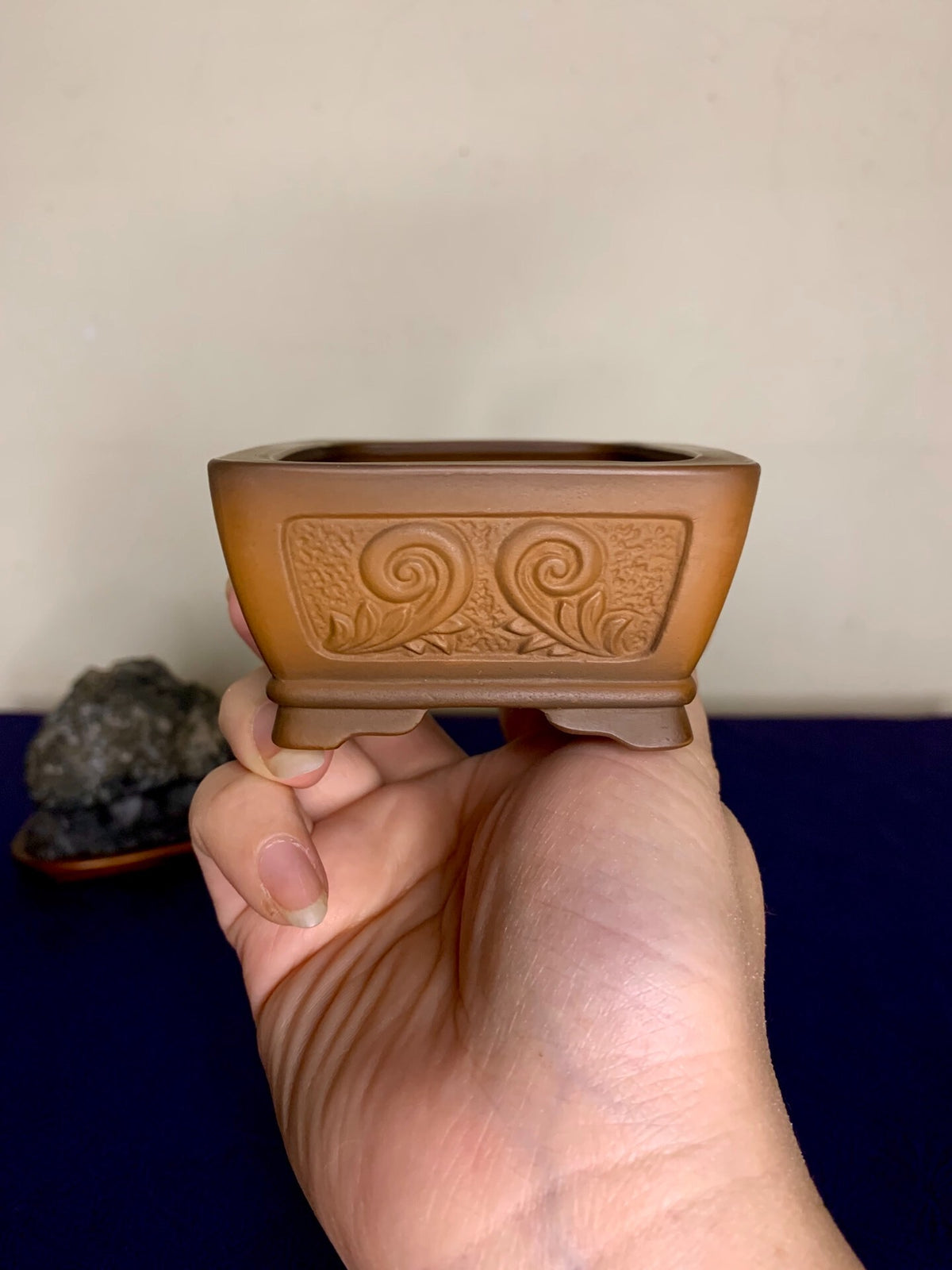 Four-Panel Painted Panels Relief-Carved Small Rectangular Japanese Pot by Hirata Migen