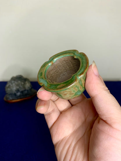 Okumura Sozan Green Glaze Kiln-Transmuted Small Wheel-Shaped Bonsai Pot Japan