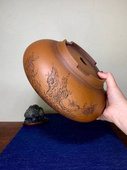 Antique Copper-Red Clay Incised Round Pot by Bigei