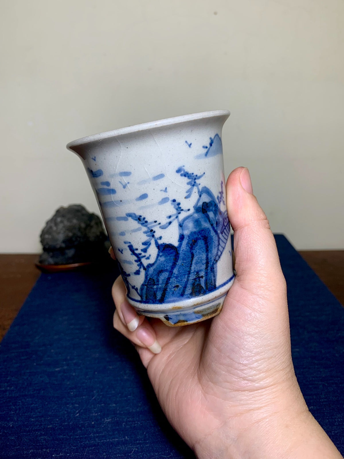 Kutani Shōzan Blue-And-White Landscape Cylindrical Pot Japanese Bonsai Pot