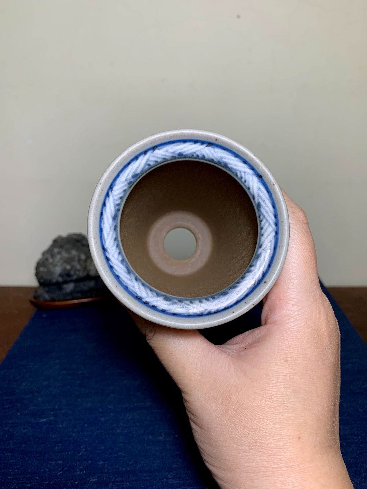 Kutani Shōzan Blue-And-White Landscape Cylindrical Pot Japanese Bonsai Pot