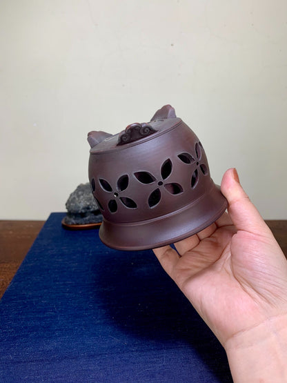 Pierced Relief Three-Footed Open-Mouthed Pot with Outer Rim by Bigei