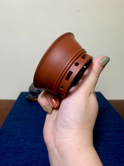 Sato-Ro, Double-Looped Knob, Small Footed Japanese Pot