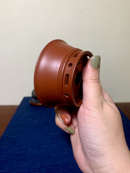 Sato-Ro, Double-Looped Knob, Small Footed Japanese Pot