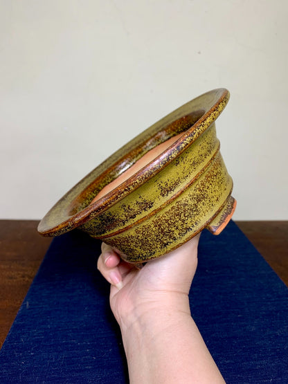 Shishi Maru, Middle Band, Cut Feet, Large Open Mouth, Japanese Pot