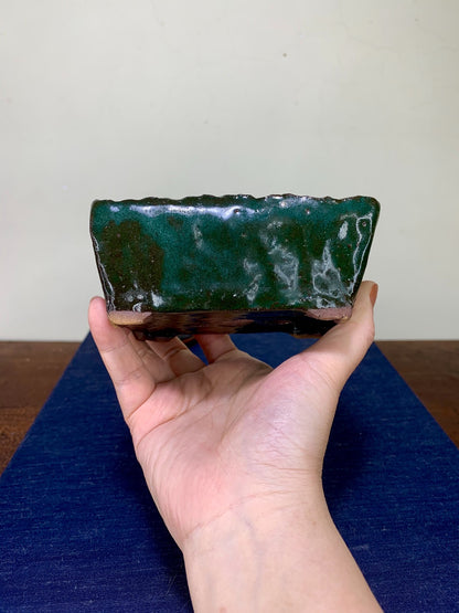 Hand-Pinched Green Glaze Kiln-Transmuted Rectangular Pot by Arai Akumu