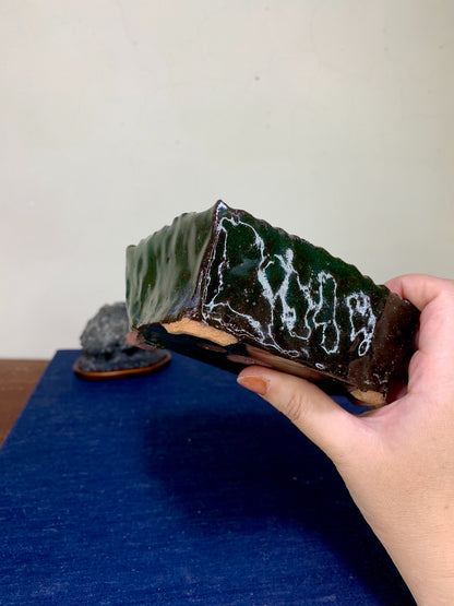 Hand-Pinched Green Glaze Kiln-Transmuted Rectangular Pot by Arai Akumu