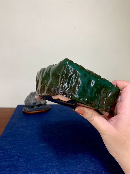 Hand-Pinched Green Glaze Kiln-Transmuted Rectangular Pot by Arai Akumu