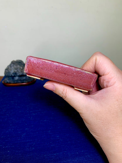 Cut-Footed Small Rectangular Japanese Pot by Arai Akumu