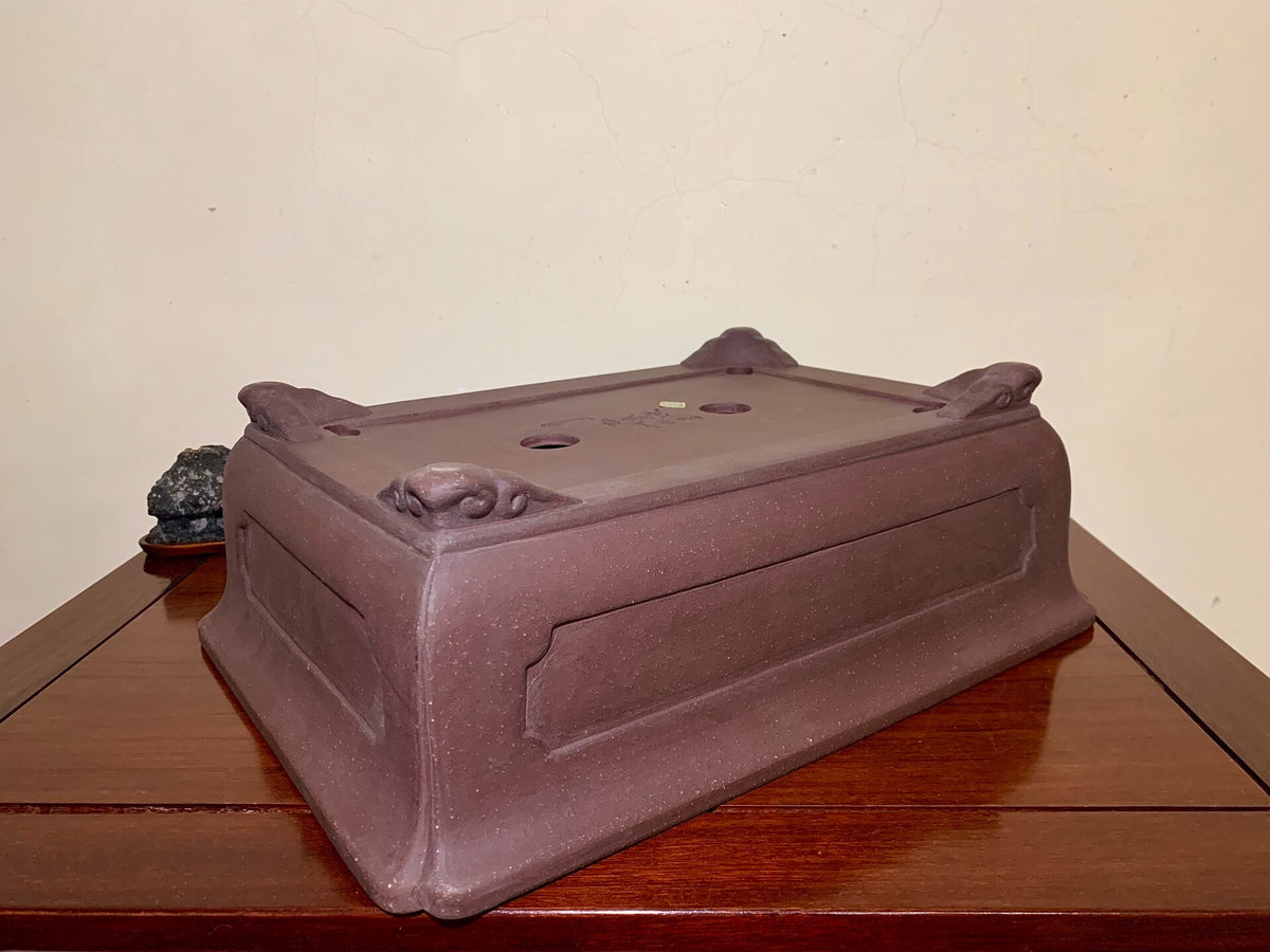 Matsu-Sen-Yaki Outer Rim with Corner-Inset Panel, Cloud Feet, Rectangular Japanese Pot