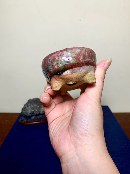 Hand-Pinched Shinsha Copper-Red Glaze Kiln-Transmuted Four-Footed Oval Japanese Pot by Ko-Sen-Dou
