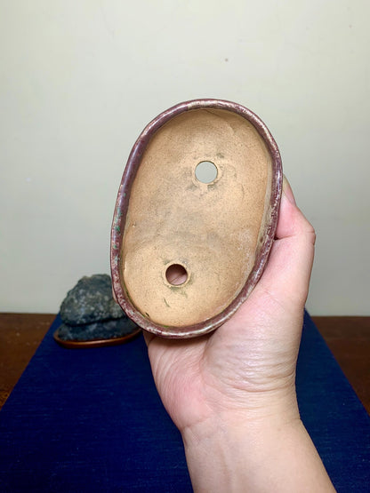 Hand-Pinched Shinsha Copper-Red Glaze Kiln-Transmuted Four-Footed Oval Japanese Pot by Ko-Sen-Dou