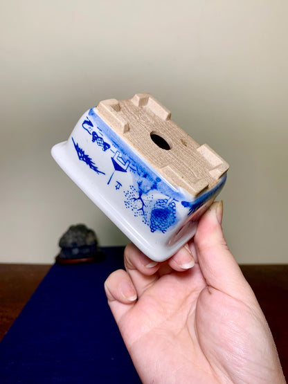 Tōsen, Small Rectangular Japanese Bonsai Pot, Landscape Motif by Marutou