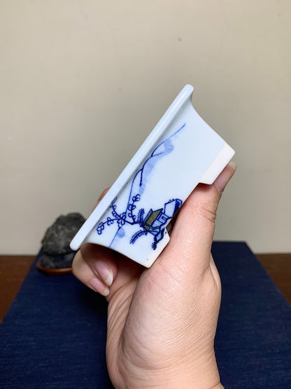 Outer Rim Blue-And-White Painted Landscape, Small Rectangular Japanese Pot by Marutou