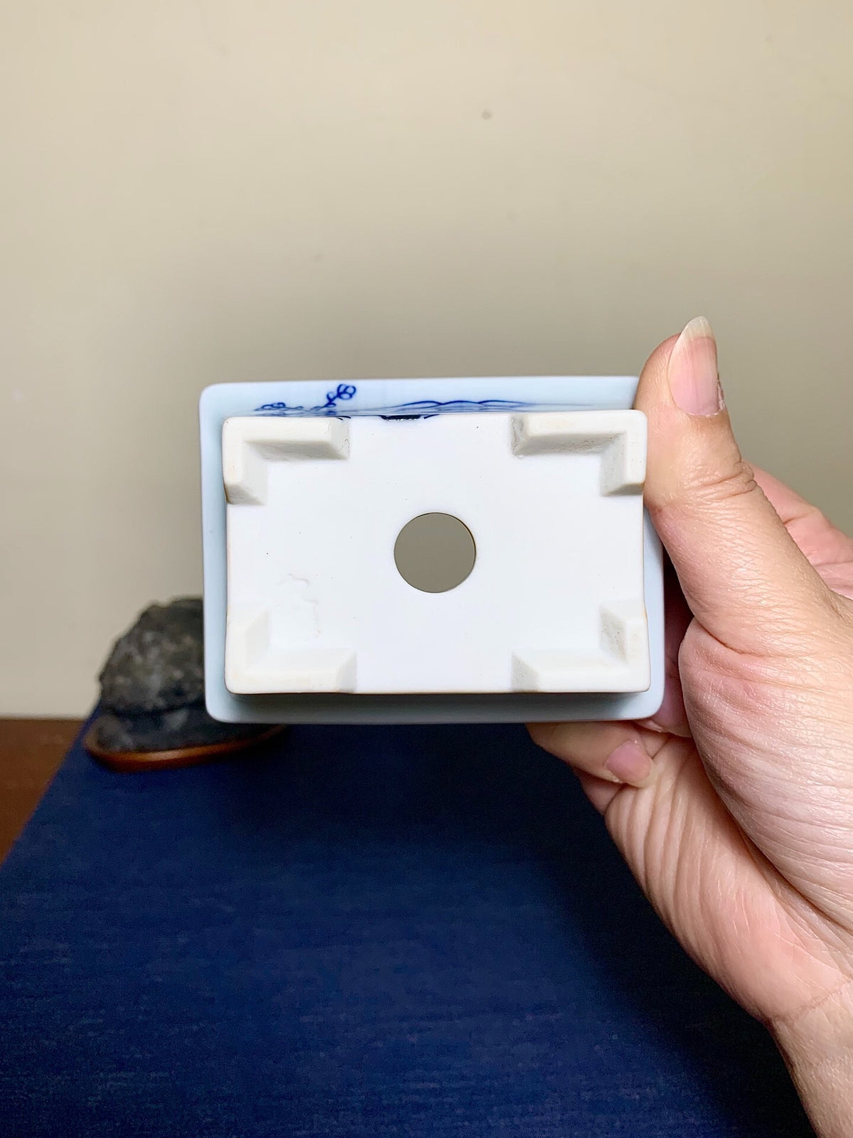 Outer Rim Blue-And-White Painted Landscape, Small Rectangular Japanese Pot by Marutou