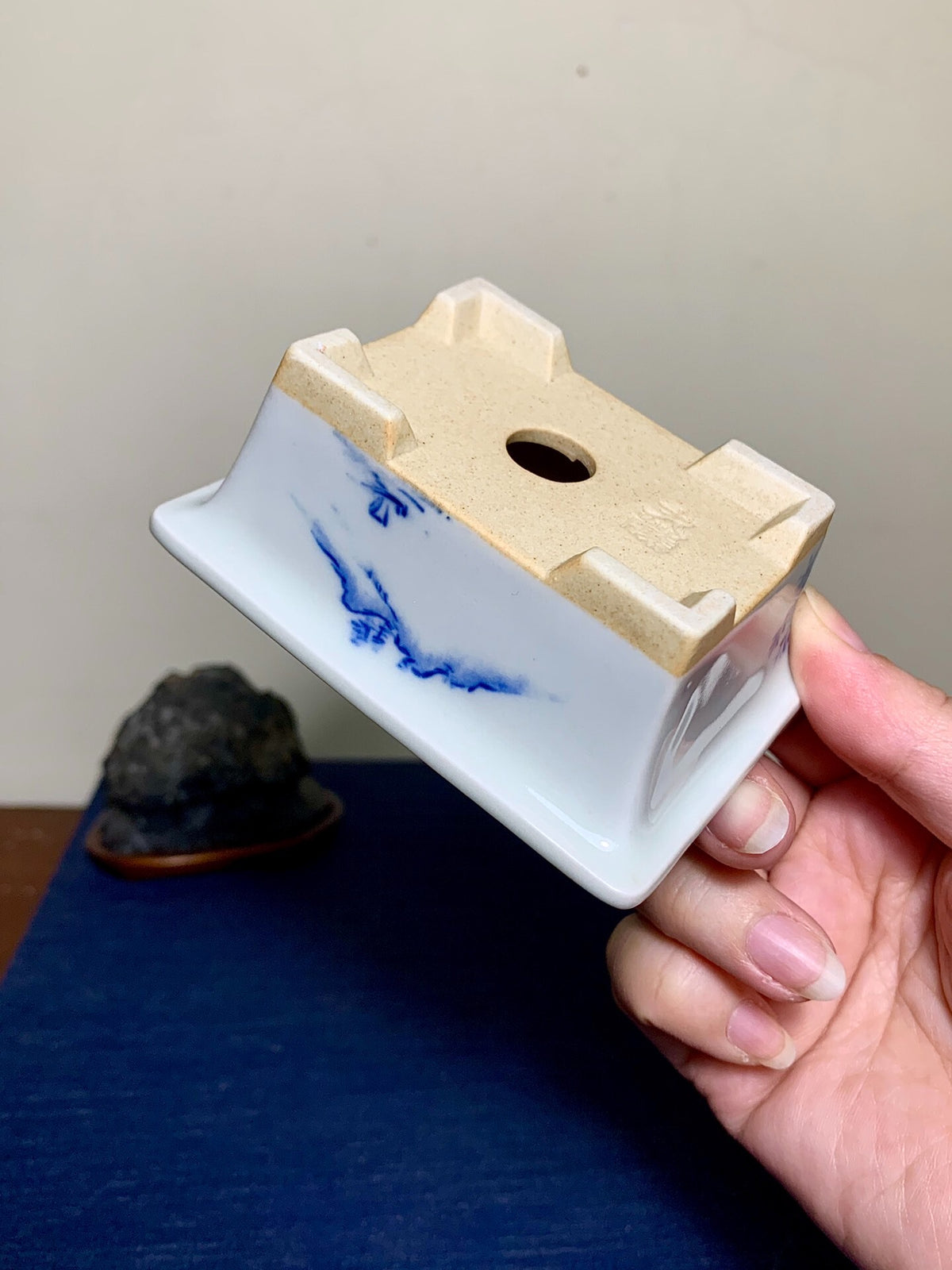 Outer Rim Blue-And-White Painted Landscape, Small Rectangular Japanese Pot by Marutou