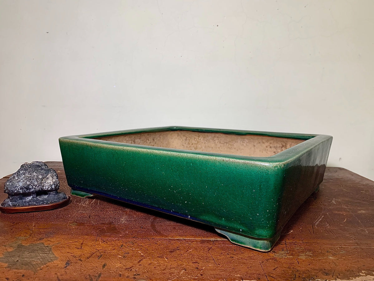 Cloth-Textured Glaze, Cut-Footed Rectangular Japanese Pot by Watanabe Kazuhiro